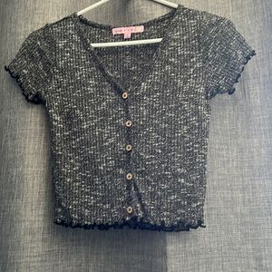 Lettuce Edge crop top